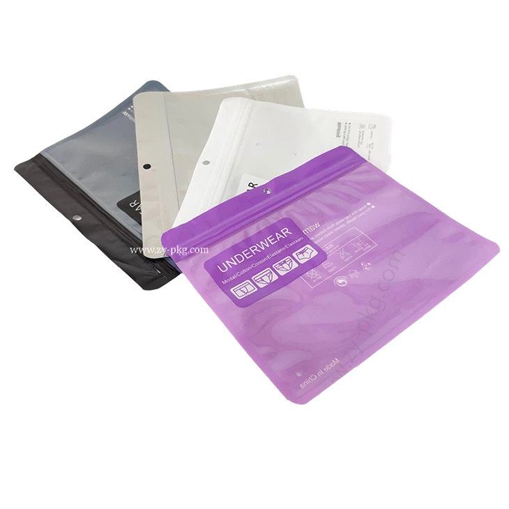 Flat Pouch for Clothes