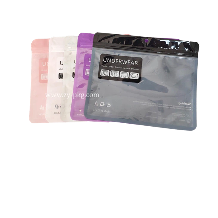 Ploché vrecko na oblečenie