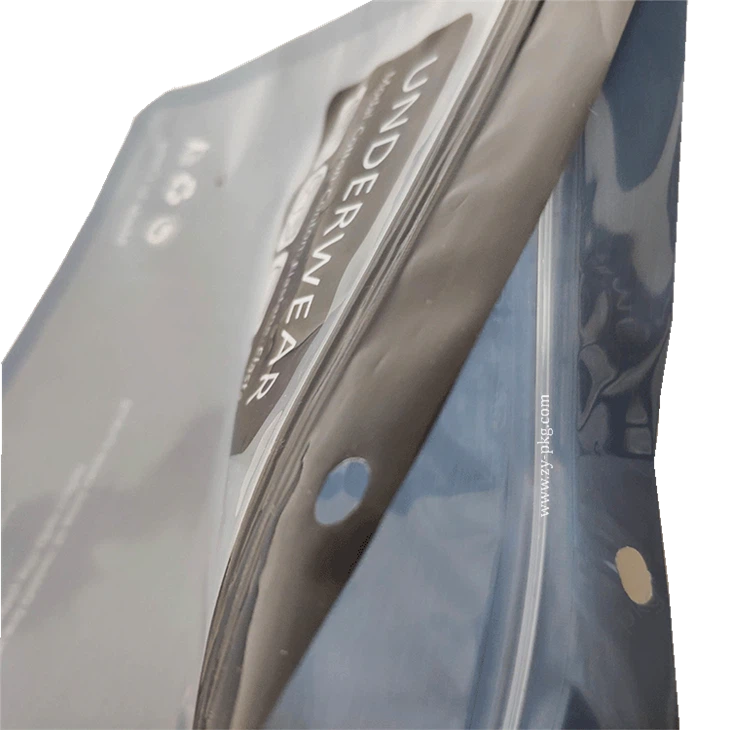 Flat Pouch for Clothes